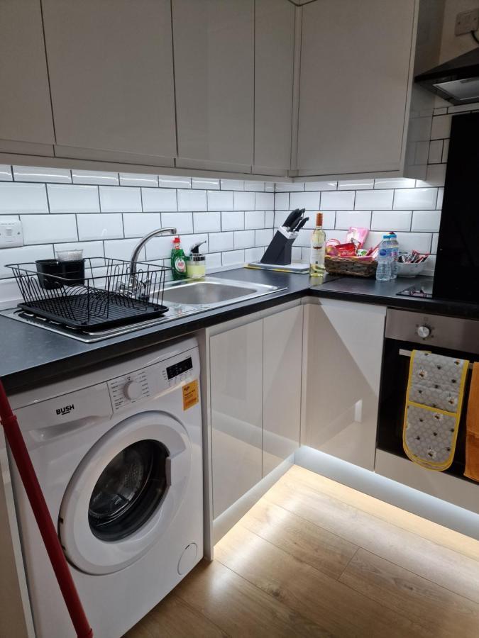 Balco Sherwood Apartment - 2 Bedrooms, 5 Beds - Sky Tv And Internet Nottingham Luaran gambar