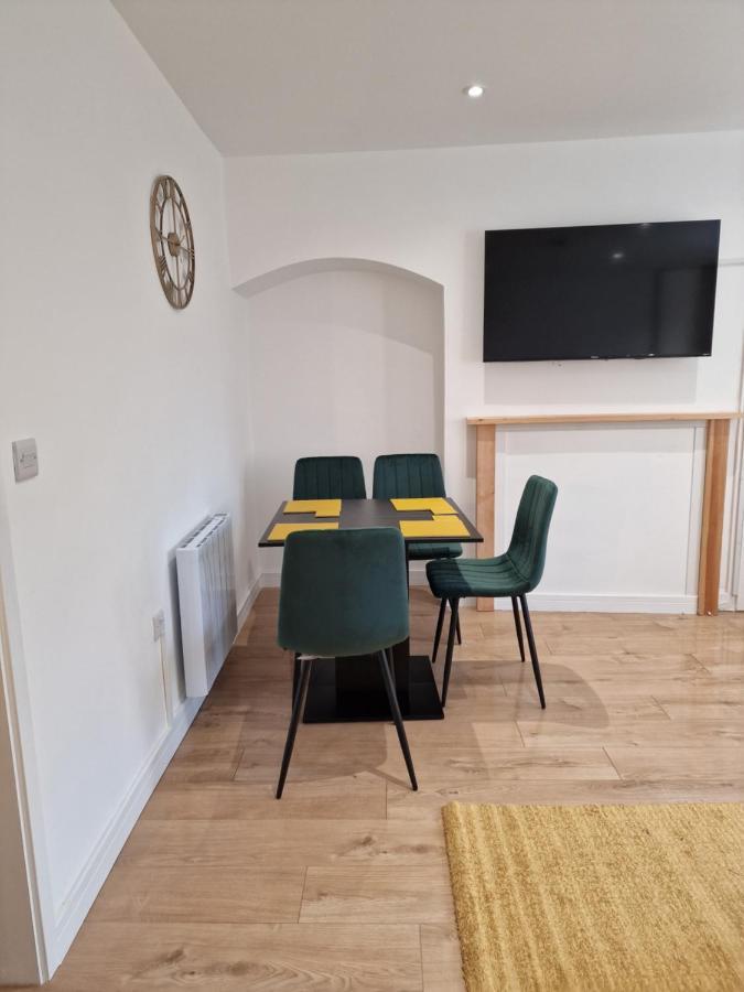Balco Sherwood Apartment - 2 Bedrooms, 5 Beds - Sky Tv And Internet Nottingham Luaran gambar
