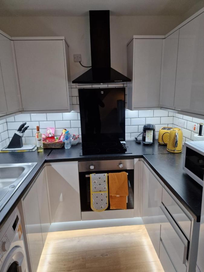 Balco Sherwood Apartment - 2 Bedrooms, 5 Beds - Sky Tv And Internet Nottingham Luaran gambar